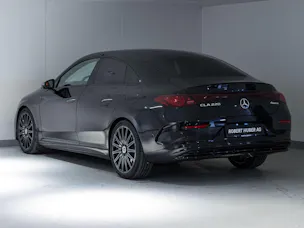 Mercedes-Benz CLA 220 4MATIC