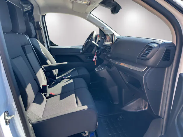 Citroën Jumpy Kaw. M 2.2 BlueHDi 150 First S/S
