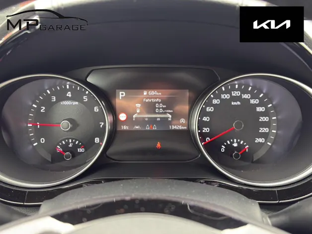 Kia Ceed 1.5 T-GDi MHEV Power