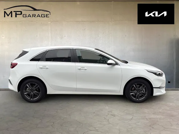 Kia Ceed 1.5 T-GDi MHEV Power