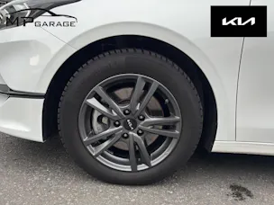Kia Ceed 1.5 T-GDi MHEV Power