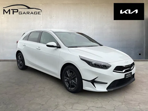 Kia Ceed 1.5 T-GDi MHEV Power