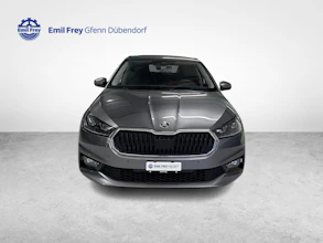 https://vehicle.imgix.net/4247888/6ab77048-09b1-4f4d-9815-dc8d66be8e4c.jpg