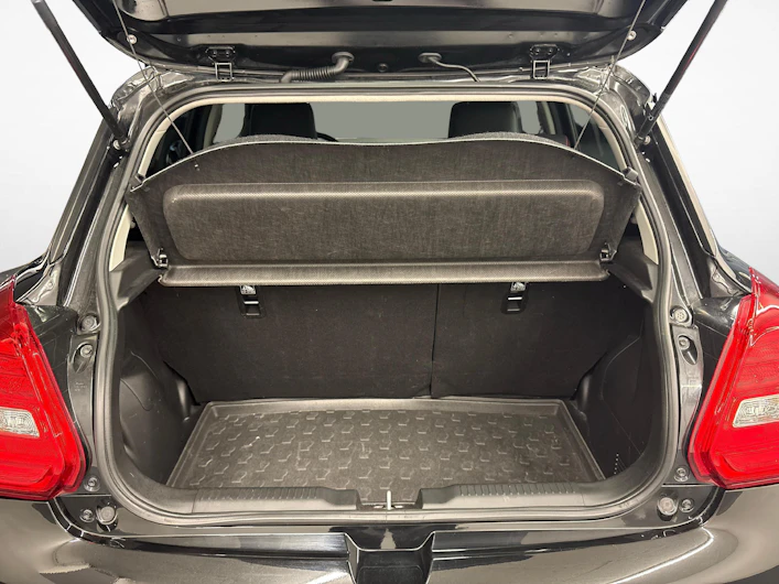 Fahrzeugbild SUZUKI SWIFT