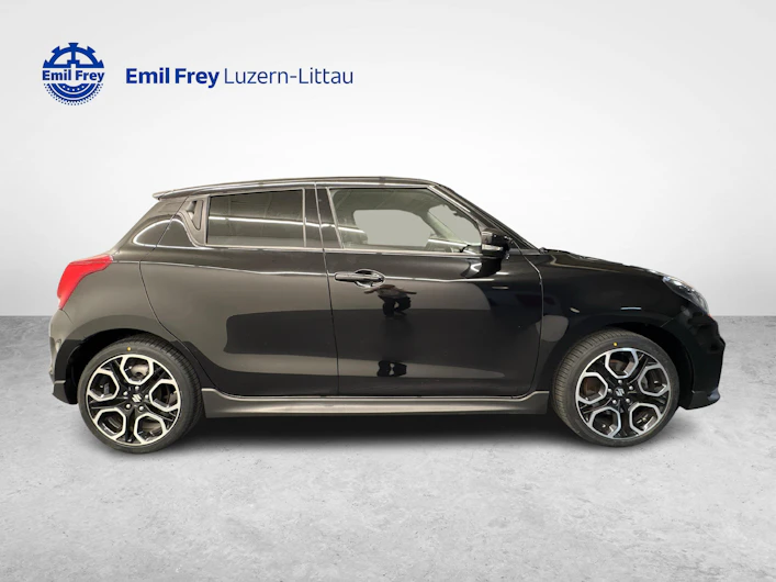 Fahrzeugbild SUZUKI SWIFT