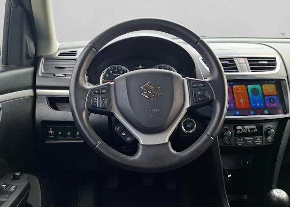 image du véhicule 10 image du véhicule 10