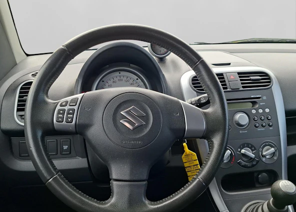 image du véhicule 10 image du véhicule 10