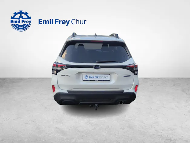 Subaru Forester Station 2.0i e-Boxer Swiss Plus