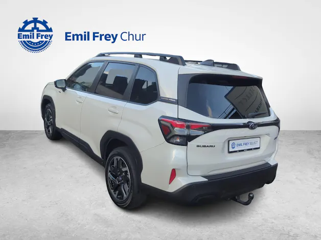 Subaru Forester Station 2.0i e-Boxer Swiss Plus
