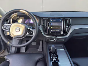 Volvo XC60 2.0 B4 MH Ultimate Dark AWD .