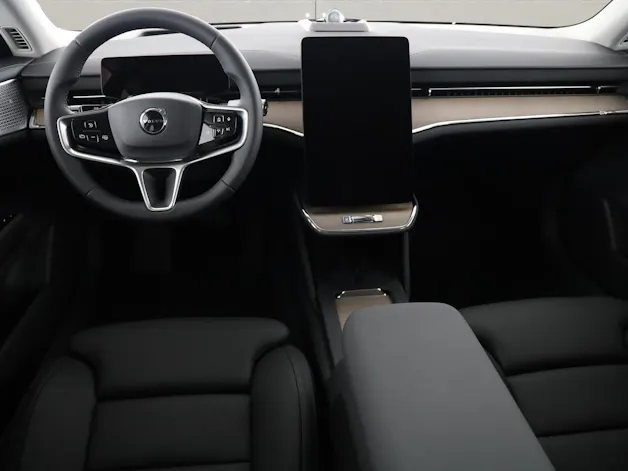 Volvo ES90 Ultra