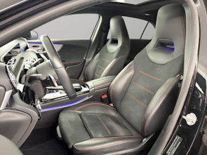 image du véhicule MERCEDES-BENZ A 200 AMG Line