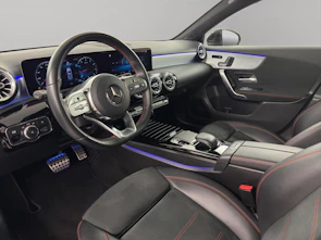 image du véhicule MERCEDES-BENZ A 200 AMG Line