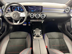 image du véhicule MERCEDES-BENZ A 200 AMG Line