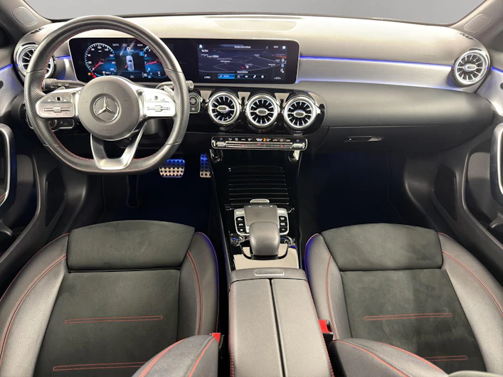 image du véhicule MERCEDES-BENZ A 200