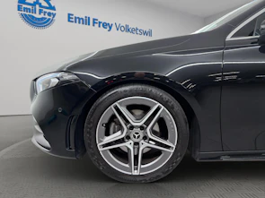 image du véhicule MERCEDES-BENZ A 200 AMG Line