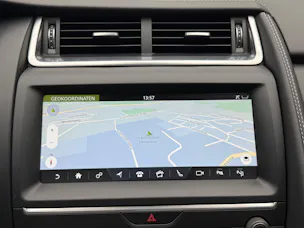 Jaguar E-Pace 2.0 T 250 R-Dynamic SE AWD