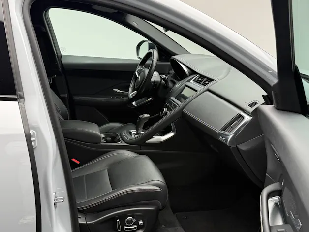 Jaguar E-Pace 2.0 T 250 R-Dynamic SE AWD