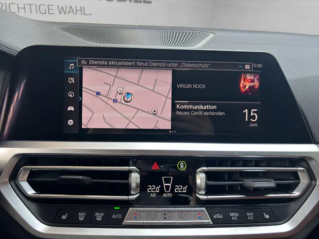 BMW 330e xDrive SAG Touring