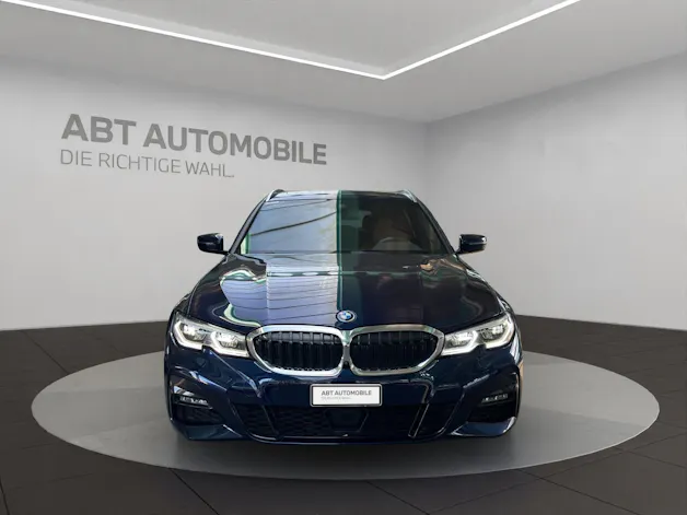 BMW 330e xDrive SAG Touring
