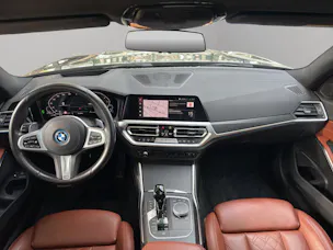 BMW 330e xDrive SAG Touring