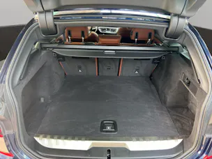 BMW 330e xDrive SAG Touring
