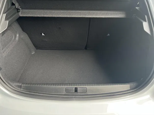 Peugeot 208 1.2 Hybrid Allure