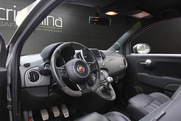 FIAT 595 Abarth 1.4 T-Jet 180 Competizione