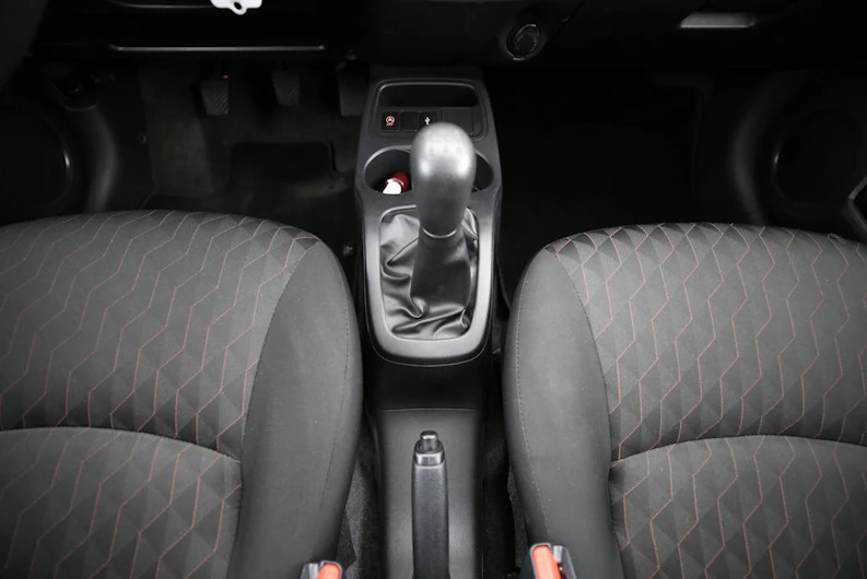 image du véhicule MITSUBISHI SPACE STAR