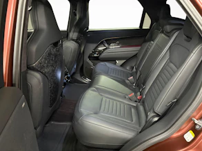 https://vehicle.imgix.net/4248187/c1bf0b06-9b22-46da-90ff-50f0528dde5d.jpg
