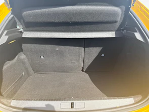 Fahrzeugbild PEUGEOT 208 1.2 PureTech Active / ab 3,99% Leasing bei Abschluss einer Protect Autoversicherung
