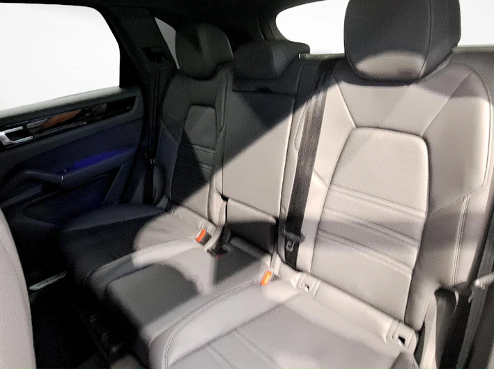 image du véhicule PORSCHE CAYENNE