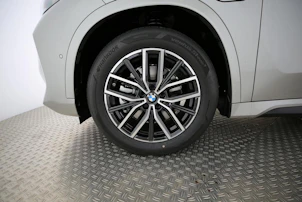 Fahrzeugbild BMW X1 25e xDrive