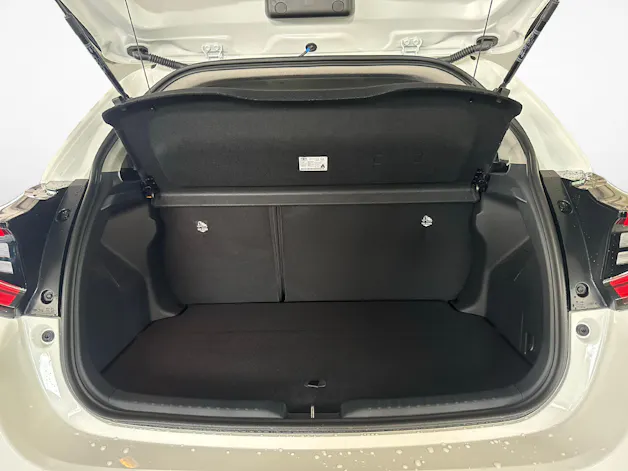 Toyota Yaris 1.5 VVT-i HSD Trend