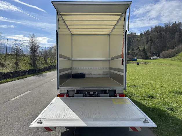 Renault Master Koffer HB L2 135 PS FWD