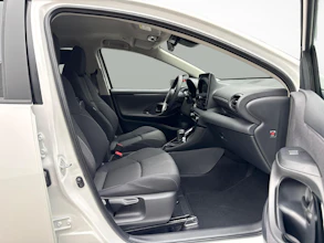 https://vehicle.imgix.net/4248271/3c49efd2-efd1-44e3-8216-486f2f60a352.jpg