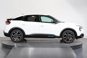 image du véhicule CITROEN e-C4 Shine Pack