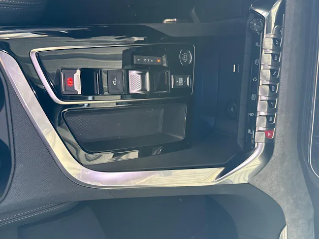 Peugeot 3008 1.6 Plug-in Hybrid4 GT