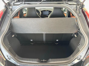 https://vehicle.imgix.net/4248432/584ff26d-e1ac-419e-98e4-e5af4a51aa5d.jpg