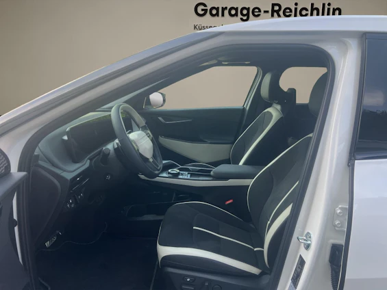 Fahrzeugbild 8 Fahrzeugbild 8