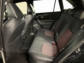 https://vehicle.imgix.net/4248514/6319cf1f-1214-4072-b538-92f10b22f033.jpg