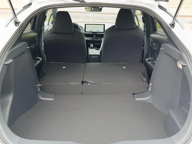Toyota C-HR 2.0 HEV Swiss Edition 4x4