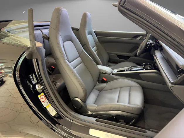 Porsche 911 Cabriolet 3.0 Carrera PDK