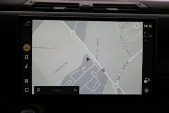 https://vehicle.imgix.net/4248568/0ab0f5f7-31ac-40f8-a60a-324327f83992.jpg