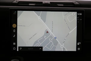 immagine del veicolo LAND ROVER Defender 130 3.0 I6 400 X