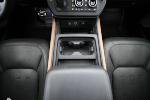 immagine del veicolo LAND ROVER Defender 130 3.0 I6 400 X