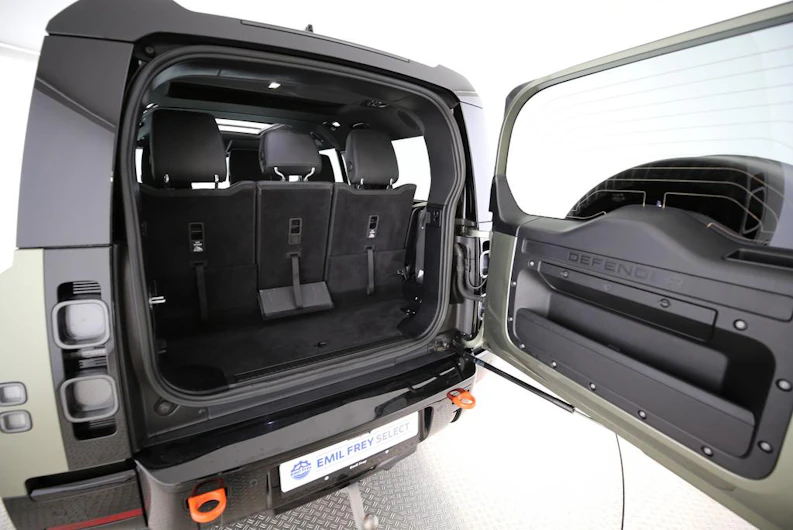 immagine del veicolo LAND ROVER DEFENDER