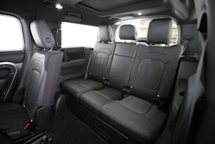 immagine del veicolo LAND ROVER Defender 130 3.0 I6 400 X