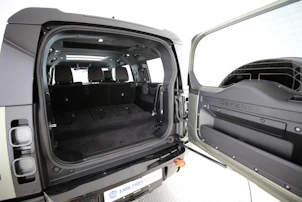 immagine del veicolo LAND ROVER Defender 130 3.0 I6 400 X