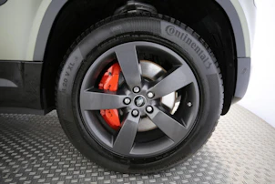 immagine del veicolo LAND ROVER Defender 130 3.0 I6 400 X